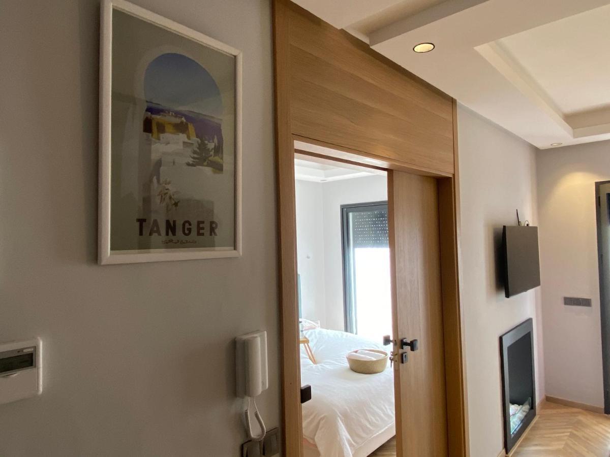 Spacious New 1-Bedroom Unit In Downtown W Terrace And Free Parking Casablanca Buitenkant foto