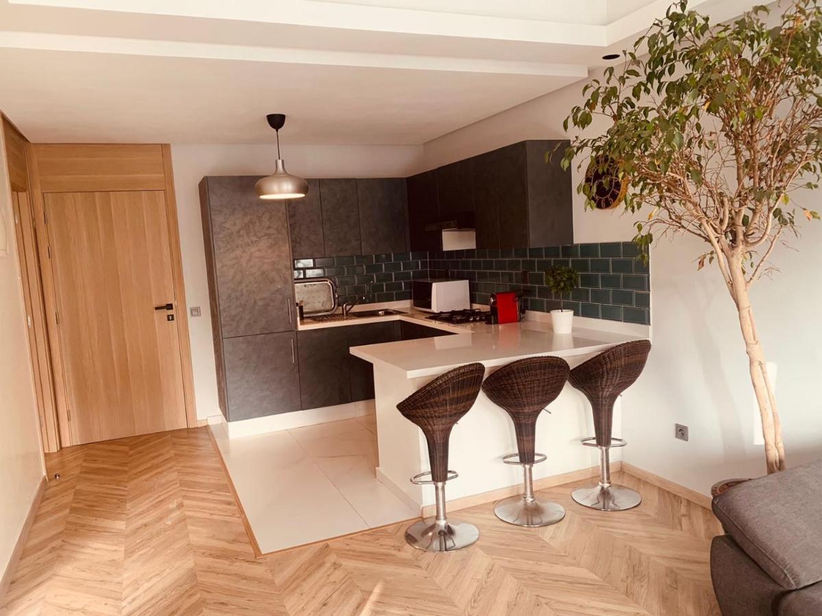 Spacious New 1-Bedroom Unit In Downtown W Terrace And Free Parking Casablanca Buitenkant foto
