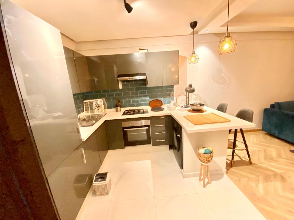 Spacious New 1-Bedroom Unit In Downtown W Terrace And Free Parking Casablanca Buitenkant foto