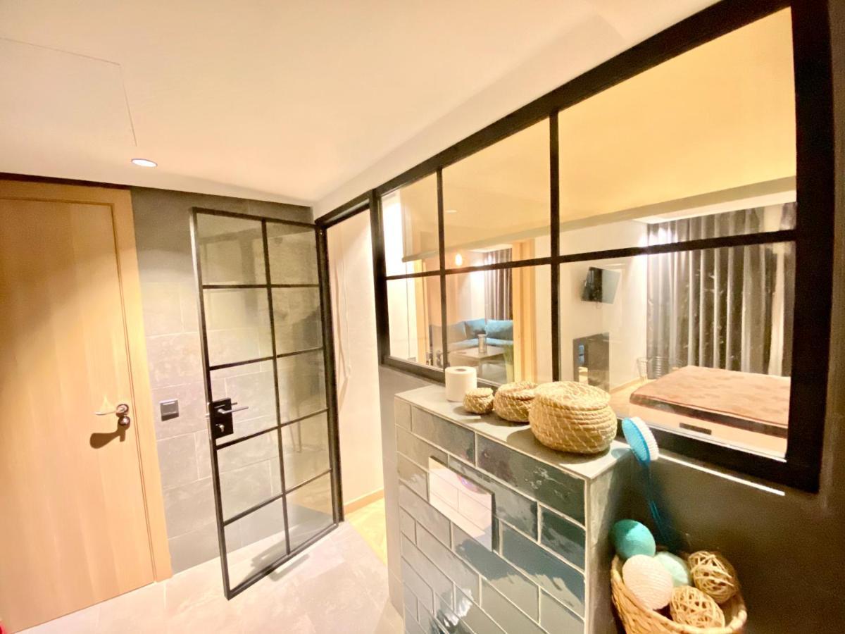 Spacious New 1-Bedroom Unit In Downtown W Terrace And Free Parking Casablanca Buitenkant foto
