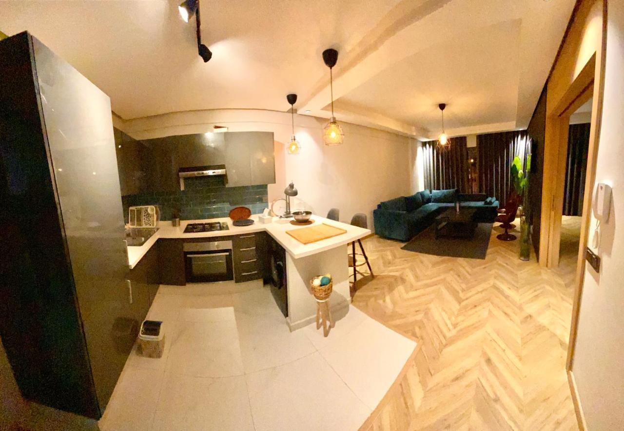 Spacious New 1-Bedroom Unit In Downtown W Terrace And Free Parking Casablanca Buitenkant foto