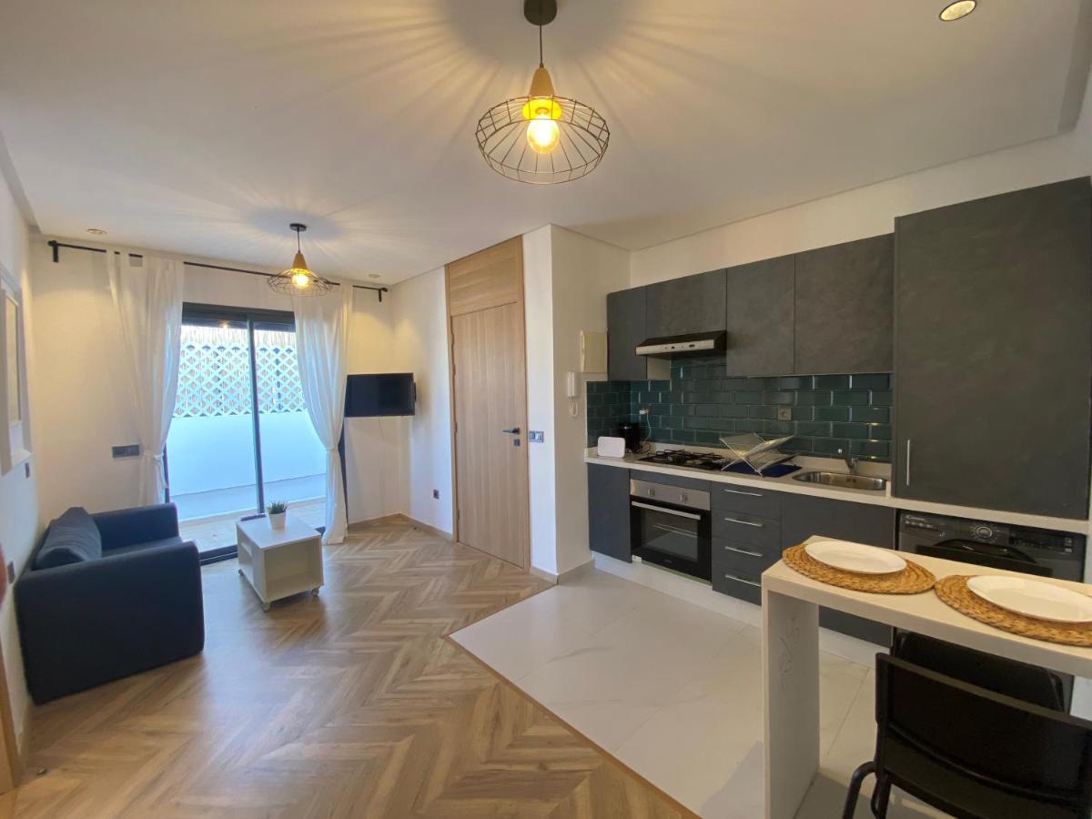 Spacious New 1-Bedroom Unit In Downtown W Terrace And Free Parking Casablanca Buitenkant foto